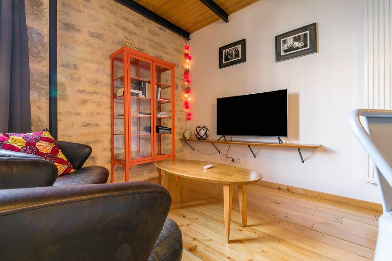 Le Corbeau Et Le Homard, Un Vrai Havre De Paix Apartment ดีจอง ภายนอก รูปภาพ