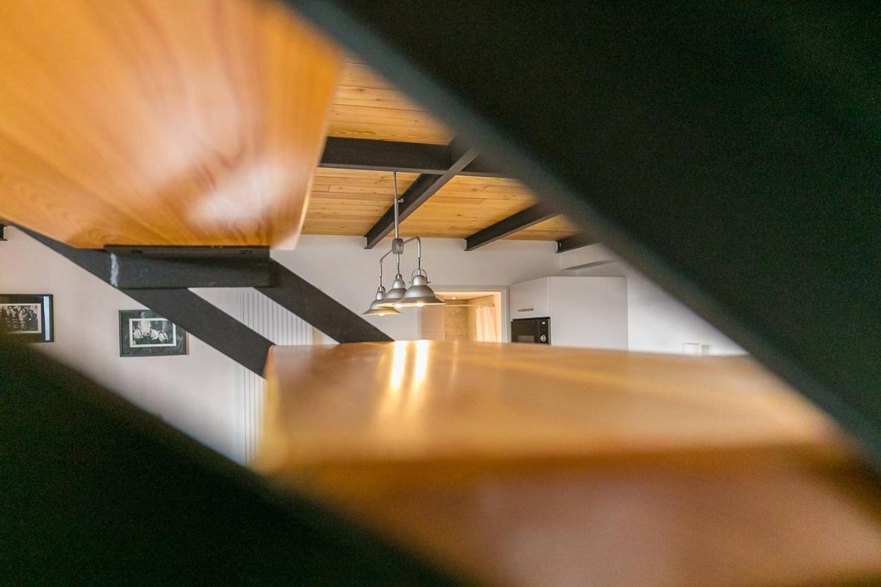 Le Corbeau Et Le Homard, Un Vrai Havre De Paix Apartment ดีจอง ภายนอก รูปภาพ